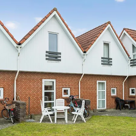 2 Bedroom Stunning In Hébergement de vacances