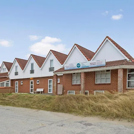 Feriehus 2 Bedroom Stunning In