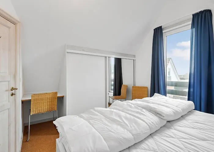 Hébergement de vacances 2 Bedroom Stunning In *